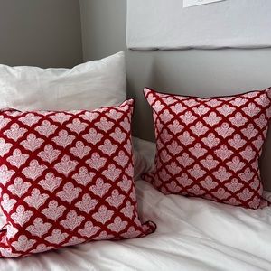 SOLD Roller Rabbit Jemina Decorative Pillow